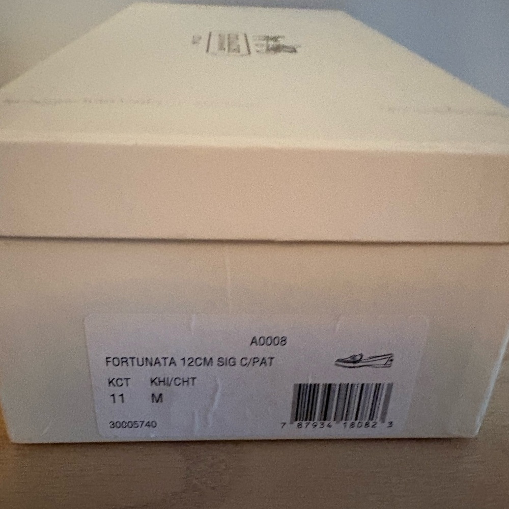COACH women’s Fortunata shoes brand new in original box, Beige and Brown - Picture 5 of 5